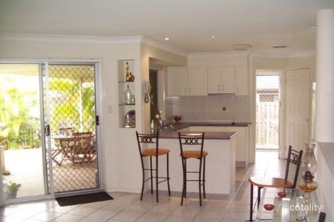 Property photo of 16 Manra Way Pacific Pines QLD 4211