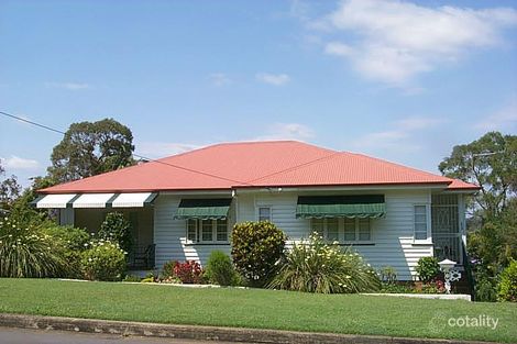 213 Cliveden Ave, Oxley, QLD 4075