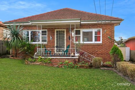 Property photo of 10 Lake Avenue Cringila NSW 2502
