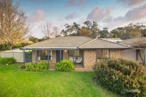 Property photo of 28 Gallasch Drive Mount Barker SA 5251