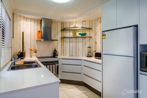 Property photo of 1/1 Burrabee Street Burleigh Heads QLD 4220