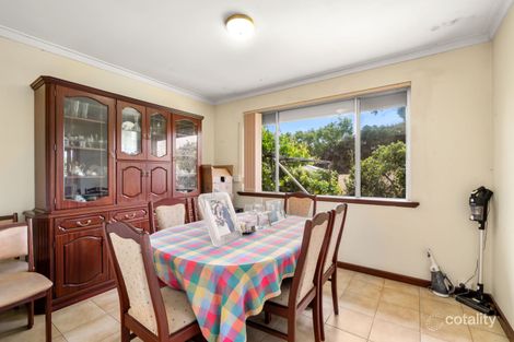 Property photo of 2 Kimber Street Innaloo WA 6018