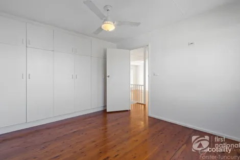 Property photo of 8 Baird Street Tuncurry NSW 2428