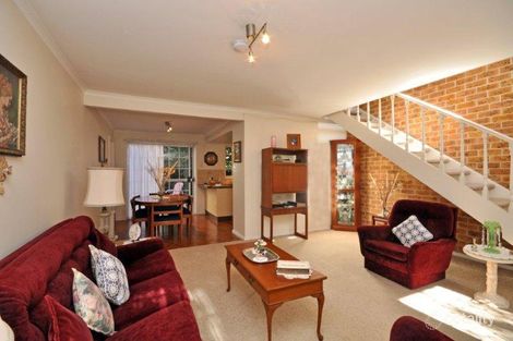 Property photo of 3/8 Brisbane Street Lorn NSW 2320