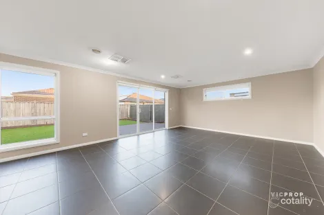 Property photo of 71 Terrene Terrace Point Cook VIC 3030