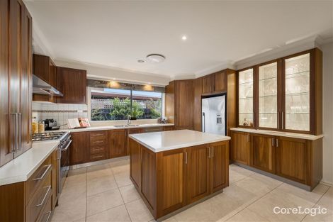 Property photo of 8 Tandragee Close Wantirna South VIC 3152