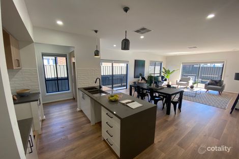 Property photo of 1265 Edgars Road Wollert VIC 3750