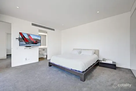 Property photo of 701/2 Neild Avenue Darlinghurst NSW 2010