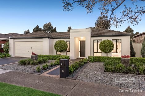 Property photo of 9 Masters Circuit Roxburgh Park VIC 3064