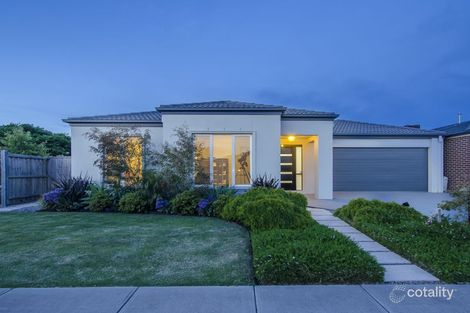 28 Tanoa Cres, Point Cook, VIC 3030