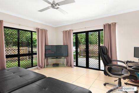 Property photo of 2 Lyndon Close Bentley Park QLD 4869