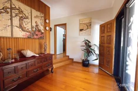 Property photo of 5 Banool Avenue Myrtleford VIC 3737