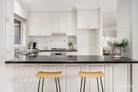 Property photo of 15 Miles Street Bentleigh VIC 3204