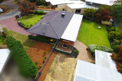Property photo of 21 The Elbow Swan View WA 6056