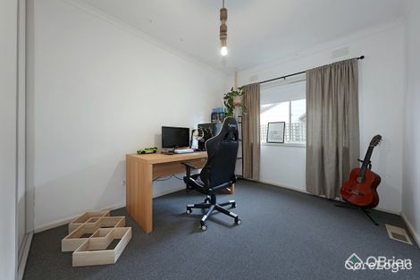 Property photo of 18 Ashbrook Court Oakleigh South VIC 3167
