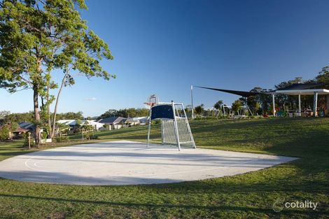 261 Mount Huntley St, Park Ridge, QLD 4125