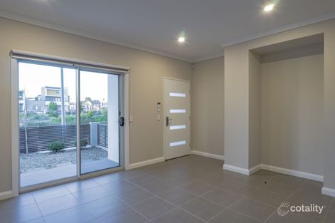 Property photo of 61 Fernandez Lane Penrith NSW 2750