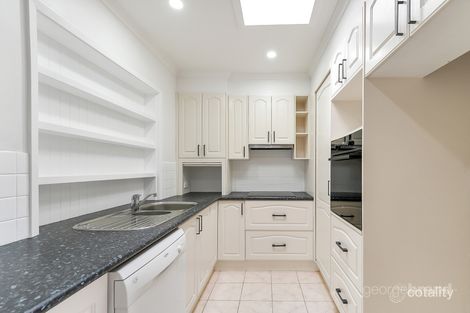 Property photo of 170 Avoca Drive Green Point NSW 2251