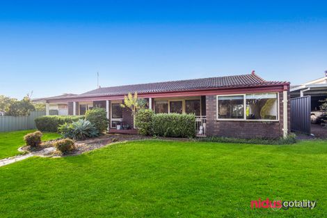 Property photo of 9 Benaud Court St Clair NSW 2759