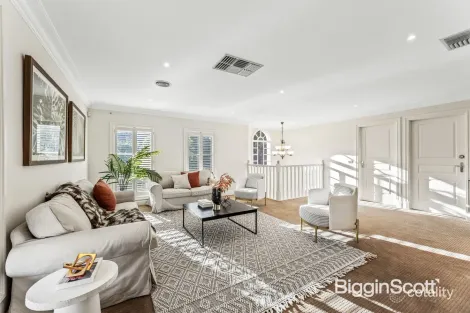 Property photo of 2 Aylesbury Way Warrandyte VIC 3113