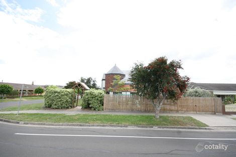 Property photo of 17 Glastonbury Drive Highton VIC 3216