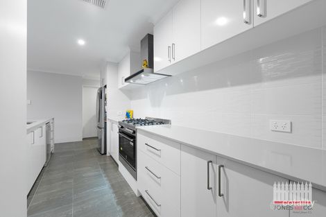 Property photo of 24 Persan Way Dayton WA 6055