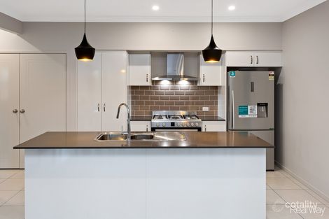 Property photo of 119 Creekwood Circuit Spring Mountain QLD 4300