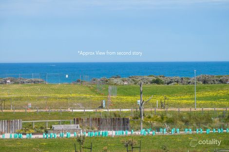 Property photo of 8 Spinifex Court Cape Paterson VIC 3995