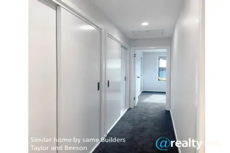 Property photo of 2/41 Vivian Drive Rokeby TAS 7019