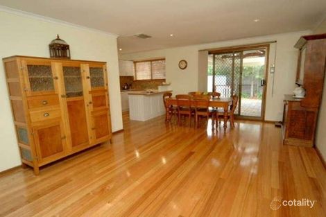 Property photo of 28 Baraga Grove Modbury Heights SA 5092
