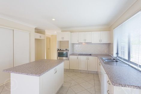 Property photo of 16 Kondalilla Parade Forest Lake QLD 4078