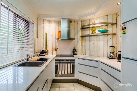 Property photo of 1/1 Burrabee Street Burleigh Heads QLD 4220