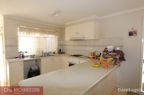 Property photo of 16 Ventosa Way Werribee VIC 3030