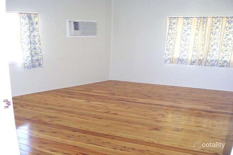 Property photo of 32 Coolibah Street Silkstone QLD 4304