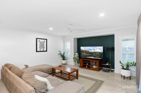 Property photo of 30 Meredith Crescent Baringa QLD 4551