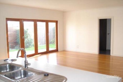 Property photo of 18 Muir Street Spotswood VIC 3015