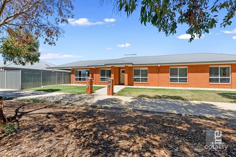 Property photo of 1 Corncob Boulevard Wangaratta VIC 3677