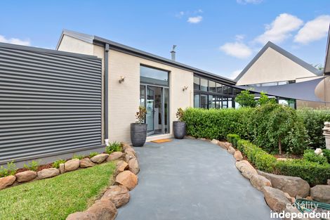Property photo of 6 Vallencia Drive Jeir NSW 2582