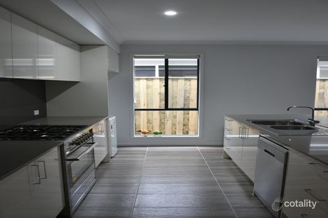 Property photo of 14 Turnberry Lane Medowie NSW 2318