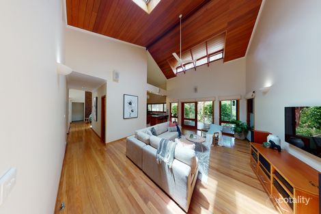 Property photo of 32 Lake Russell Drive Emerald Beach NSW 2456