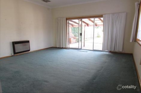 Property photo of 36 Prince Edward Avenue McKinnon VIC 3204