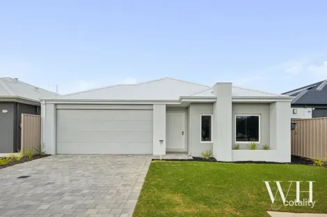 Property photo of 12 Lucent Place Mandogalup WA 6167