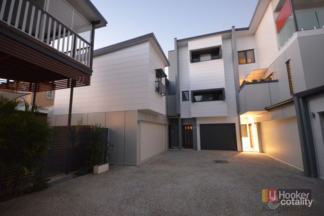 Property photo of 98 Bromley Street Kangaroo Point QLD 4169