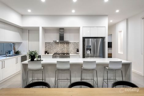 Property photo of 18 Frater Street Kew East VIC 3102