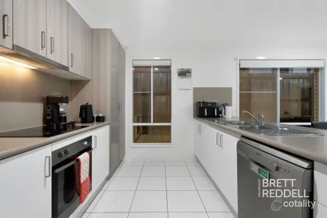 Property photo of 1 Ruby Lane Ormeau Hills QLD 4208