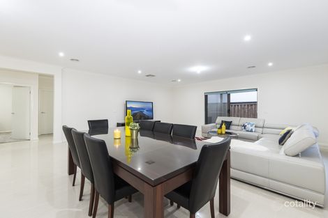 Property photo of 17 Ruma Way Wollert VIC 3750