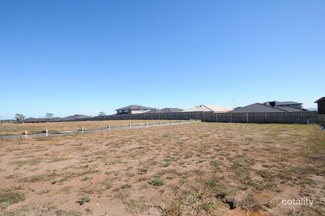 Property photo of 16 Cornhill Road Clyde North VIC 3978