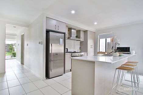 Property photo of 30 Oxenham Circuit Augustine Heights QLD 4300