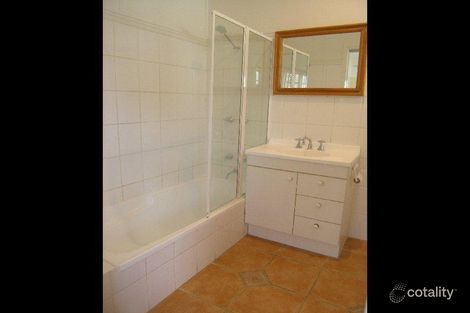 Property photo of 11 Beaumetz Street Sandgate QLD 4017