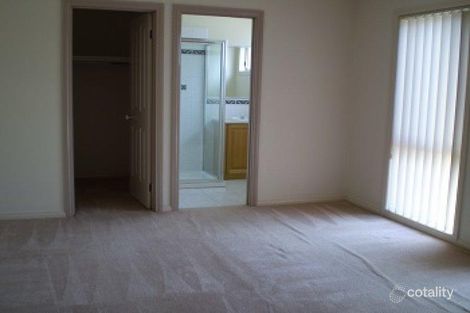 Property photo of 1 Flamingo Point South Morang VIC 3752